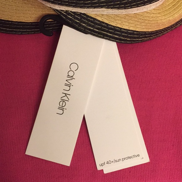 ONLY 1! Calvin Klein Straw Sun Hat - Picture 12 of 13